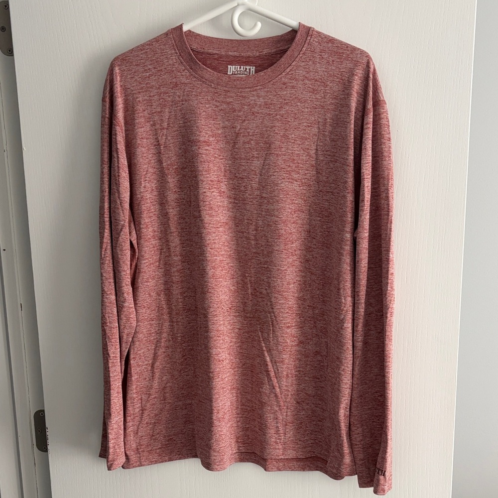 Duluth Trading Co Heathered Red Long Sleeve Tee